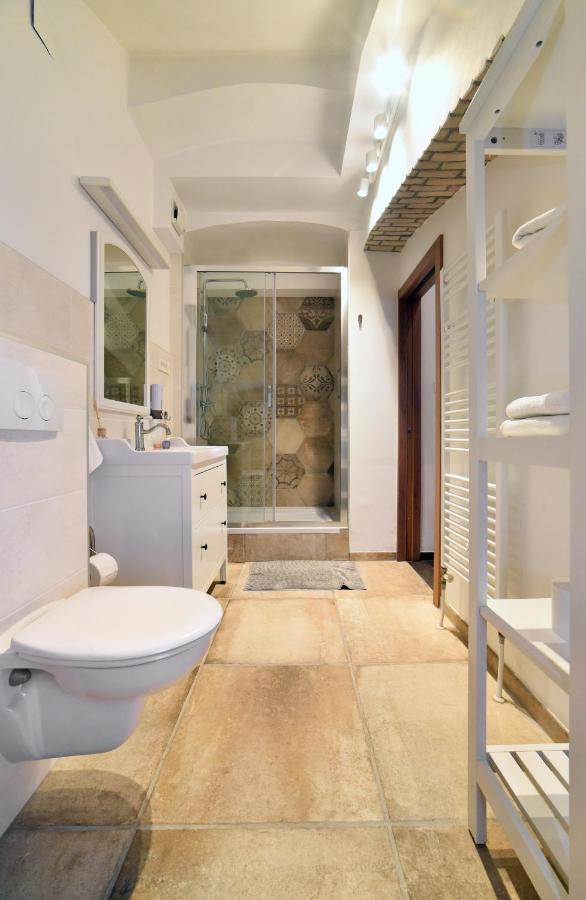 Manuela Varsavska Studio Apartments ザグレブ エクステリア 写真